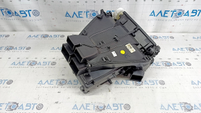 Корпус печки голый кондиционер VW Passat b8 16-19 USA