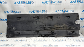 Protecție partea inferioară dreapta VW Passat b8 16-19 SUA rupte