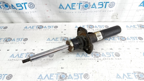 Amortizorul frontal stânga VW Passat b8 16-19 SUA