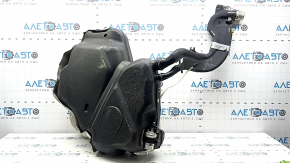 Топливный бак VW Jetta 11-15 USA 2.0, 2.5