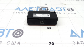 USB hub Audi A4 B9 17-25