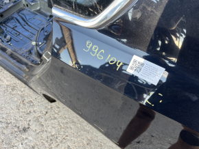 Aripă spate stânga VW Passat b8 16-19 USA pe caroserie, neagră, îndoită, găuri care nu provin din fabrică, crăpături