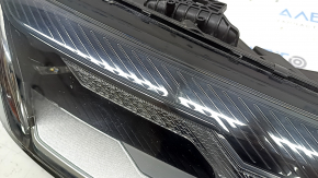 Ansamblu far față dreapta Audi A4 B9 20-25 LED fără LED DRL, zgârieturi, necesită lustruire