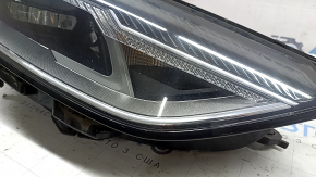 Ansamblu far față dreapta Audi A4 B9 20-25 LED fără LED DRL, zgârieturi, necesită lustruire