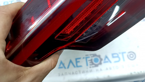 Lampă LED capotă portbagaj dreapta pentru Audi A4 B9 20-25 sedan, cu capac, crăpătură sub sticlă