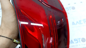 Фонарь внешний крыло правый Audi A4 B9 20-25 седан LED, царапины, трещина под стеклом
