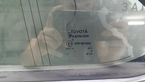 Форточка глухое стекло задняя левая Toyota Highlander 14-19 хром, тонировка, антенна, царапины