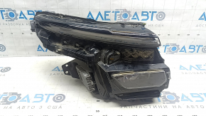 Ansamblu far dreapta față Chevrolet Equinox EV 24-26 cu unitate, fragment de fixare lipsă, fisură la fixare
