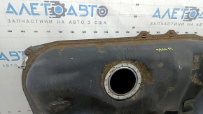 Топливный бак Toyota Camry v40 07-11 hybrid ржавый