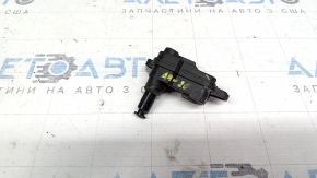 Încuietoare clapetă rezervor combustibil pentru Audi A4 B9 17-25 fără cablu