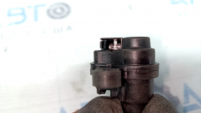 Încuietoare clapetă rezervor combustibil pentru Audi A4 B9 17-25 fără cablu