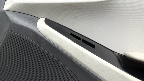 Ornament ușă, placă dreapta față, Hyundai Ioniq 17-19, negru cu gri deschis, cu cotieră, piele gri deschis, sub tweeter, sub sistem Infinity Acoustics, uzat, curățabil chimic, lovitură