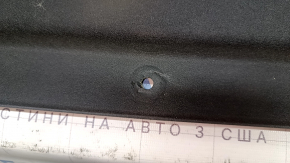 Rupturi la izolația capotei la Hyundai Ioniq 17-22