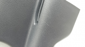 Ornament prag interior stânga spate Audi Q3 83A 19-25 negru, uzat
