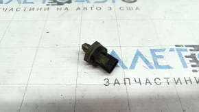 Датчик давления топлива Audi A4 B9 21-25 2.0T на топливной рейке