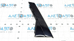 Ornament ușă spate stânga Audi Q3 83A 19-25 spate, negru lucios, zgârieturi
