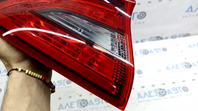 Фонарь внешний крыло левый Hyundai Ioniq 17-19 LED, с накладкой, потерт