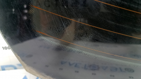 Lunetă Audi A4 B9 20-23 încălzită, nuanțată din fabrică, lipici, conector defect
