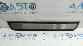 Prag exterior ușă față dreapta pentru Hyundai Ioniq 17-19, negru cu inserție cromată, zgârieturi pe crom