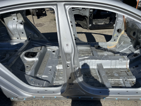 Стойка кузова центральная правая Hyundai Ioniq 17-19 на кузове