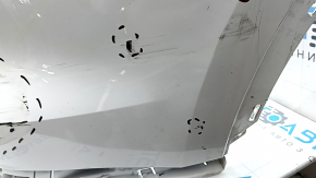 Bara spate nefinisată, parte superioară, Audi Q3 83A 19-24, pentru senzori de parcare fără sistem de asistență la parcare, S-Line, albă, zgârieturi, lovituri, elemente de fixare presate, rupte
