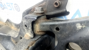 Подрамник передний Toyota Prius 50 16-22 с правым рычагом, ржавый, провернута закладная