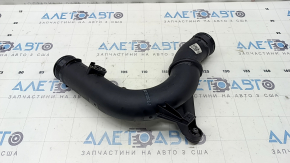 Патрубок интеркулера правый второй Audi Q3 83A 19-25 2.0T пластик, обломан винт