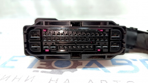 Фишка на блок ABS  Hyundai Ioniq 17-19 HEV