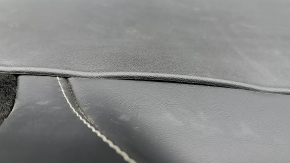 Ornament arc spate stânga Tesla Model Y 20-25 negru, sub 3 rânduri, zgârieturi, se exfoliază