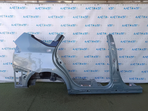 Aripă spate dreapta Toyota Prius V 12-17 tăiată cu stâlpul central, verde, după reparație, se prinde