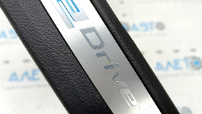 Ornament prag ușă spate dreapta BMW X5 F15 14-18 negru pentru 2 rânduri de scaune cu inserție cromată E-Drive, zgârieturi