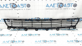 Решетка переднего бампера нижняя BMW X5 F15 14-18 без радара Base