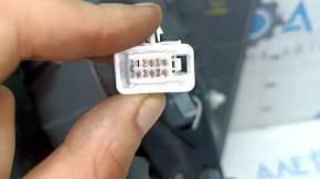 Far stânga Toyota Prius 30 12-15 repaus, umezeală și crăpături sub geam