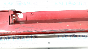 Порог правый Toyota Prius 30 10-15 красный, царапины