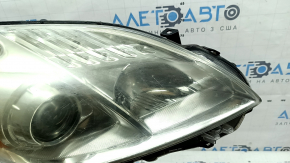 Far dreapta față Toyota Prius 30 12-15 rest, halogen, necesită lustruire, zgârieturi, crăpături sub geam