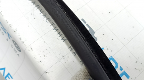Garnitură de etanșare deschidere ușă spate stânga BMW X5 F15 14-18 uzată