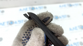 Garnitură ușă, lateral spate dreapta BMW X5 F15 14-18 față, zgâriată, crăpată