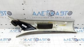 Накладка передней стойки верхняя левая Volvo XC90 16-26 серая, под чистку, царапины