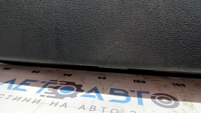 Обшивка двери карточка передняя левая Volvo XC90 16-22 черная, вставка кожа черная, подлокотник кожа черная, с ручкой, с кнопками, царапины, тычка