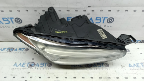 Фара передняя правая в сборе Volvo XC90 16-17 LED, под полировку, царапины