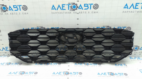 Grilă radiator Hyundai Santa FE 21-23 cu insignă, neagră