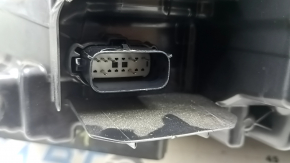 Фара передняя правая в сборе Ford Mustang Mach-E 21-26 LED, сломана напрявляющая и крепление