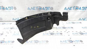 Căptușeală aripă stânga față, partea din față a unui Audi A6 C7 16-18, resturi, rupturi, fragment lipsă