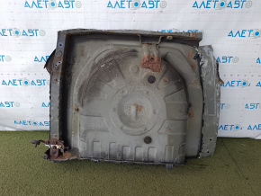 Корыто багажника Toyota Camry v40 07-11 высверлено, коррозия