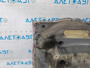 Корыто багажника Audi A4 B9 17-25 высверлено