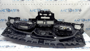 Торпедо передняя панель с AIRBAG Audi Q5 80A 19-25 черная