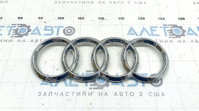 Эмблема значок решетки радиатора grill Audi A6 C7 16-18 рест, песок