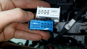 Scaun șofer Audi Q5 80A 21-25 cu airbag, electric, încălzit, piele neagră cu cusături gri, perforație