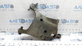 Braț transversal de control inferior spate stânga față Volvo XC90 16-20 microfisuri S/B, silent block necesită înlocuire