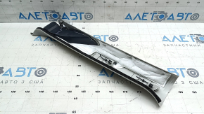 Ornament stâlp față dreapta sus Ford Mustang Mach-E 21-26 gri deschis, zgârieturi